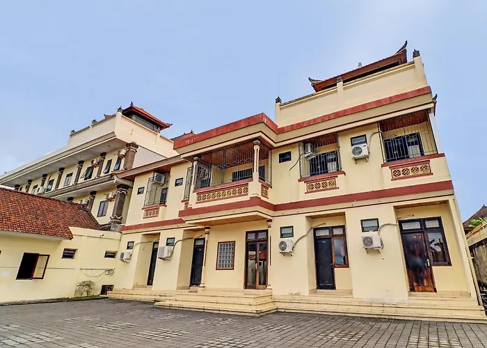 Hotel Reddoorz At Nuansa Indah 2*