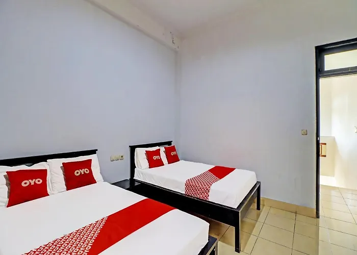 Hotel Reddoorz At Nuansa Indah